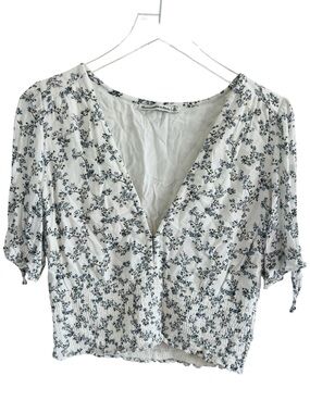Abercrombie & Fitch White Floral V-Neck Smocked Crop Top